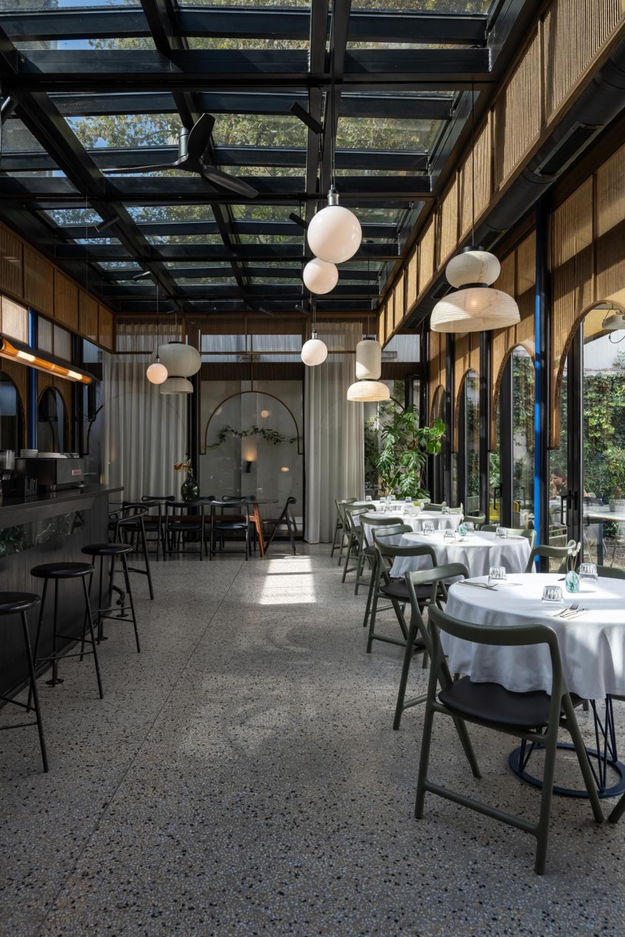 Pavilion Boutique Hotel 24/36