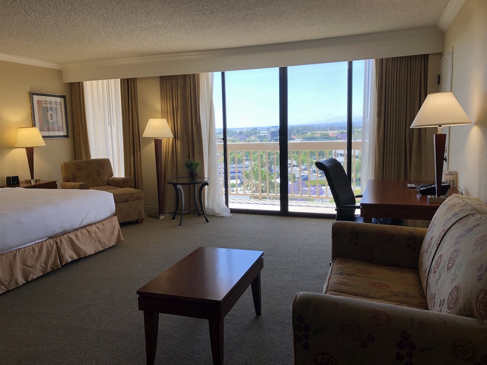 Ontario Airport Hotel And Conference Center 25/61