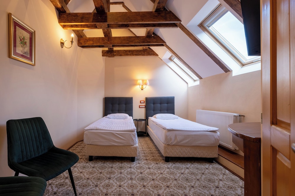 Casa Wagner Brasov 15/50