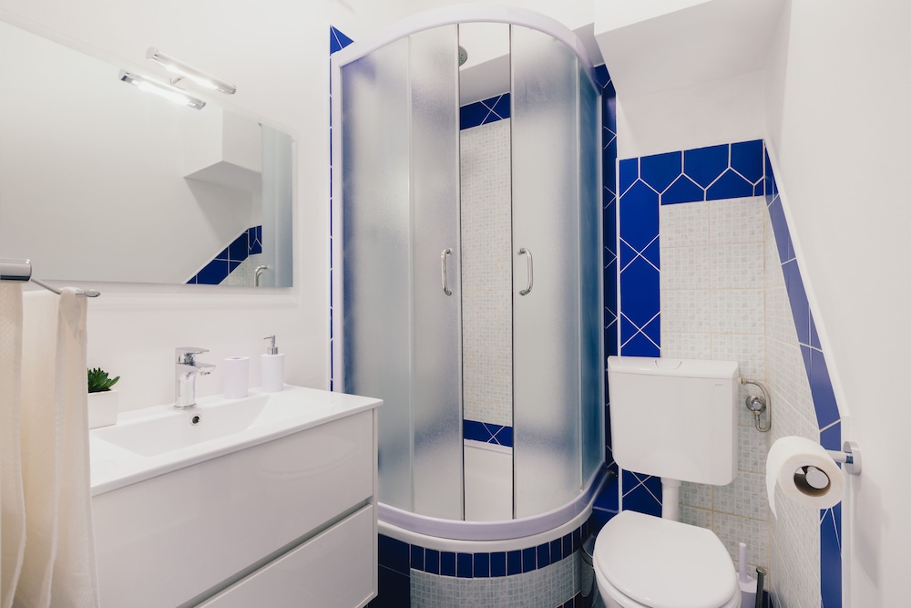 D&A Center Apartments 40/43