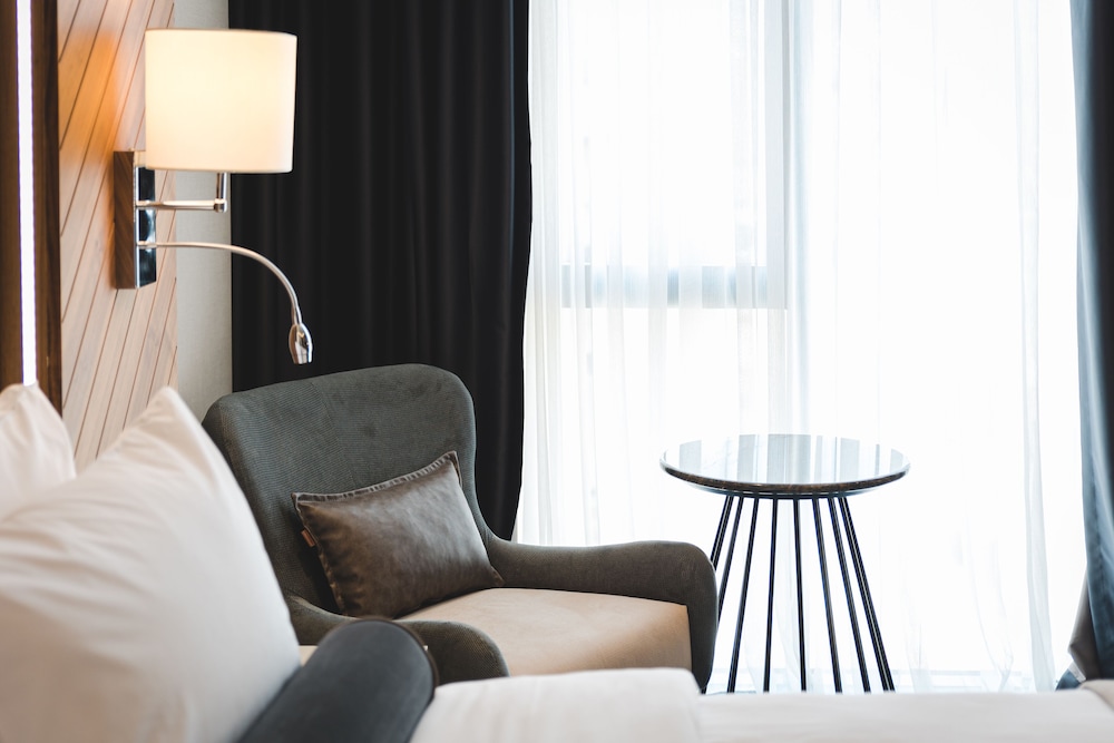Bristol Hotel Podgorica 31/62