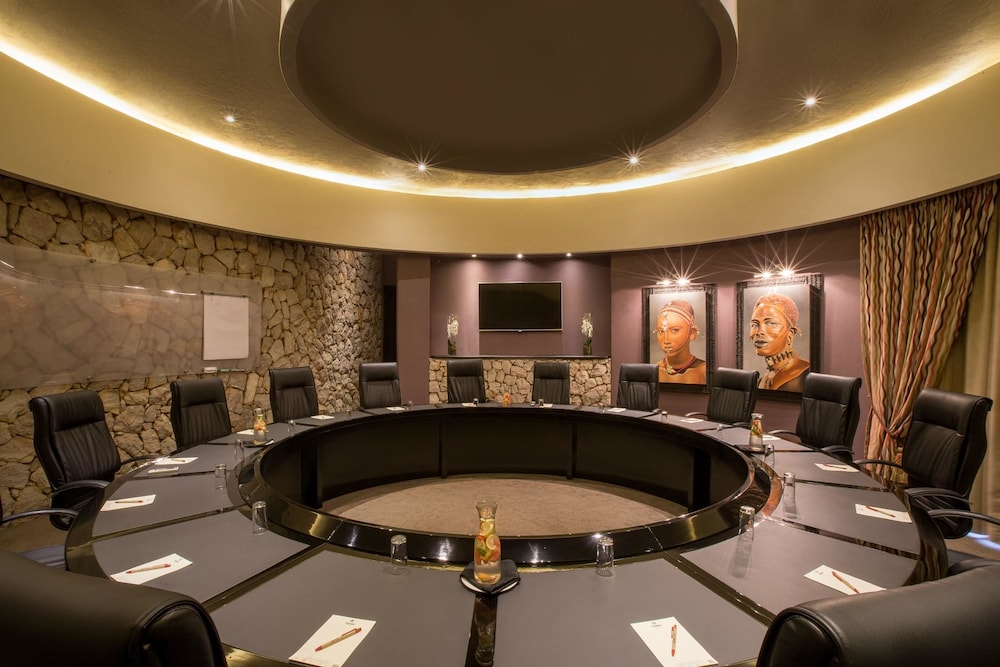 Thaba Eco Hotel 33/47