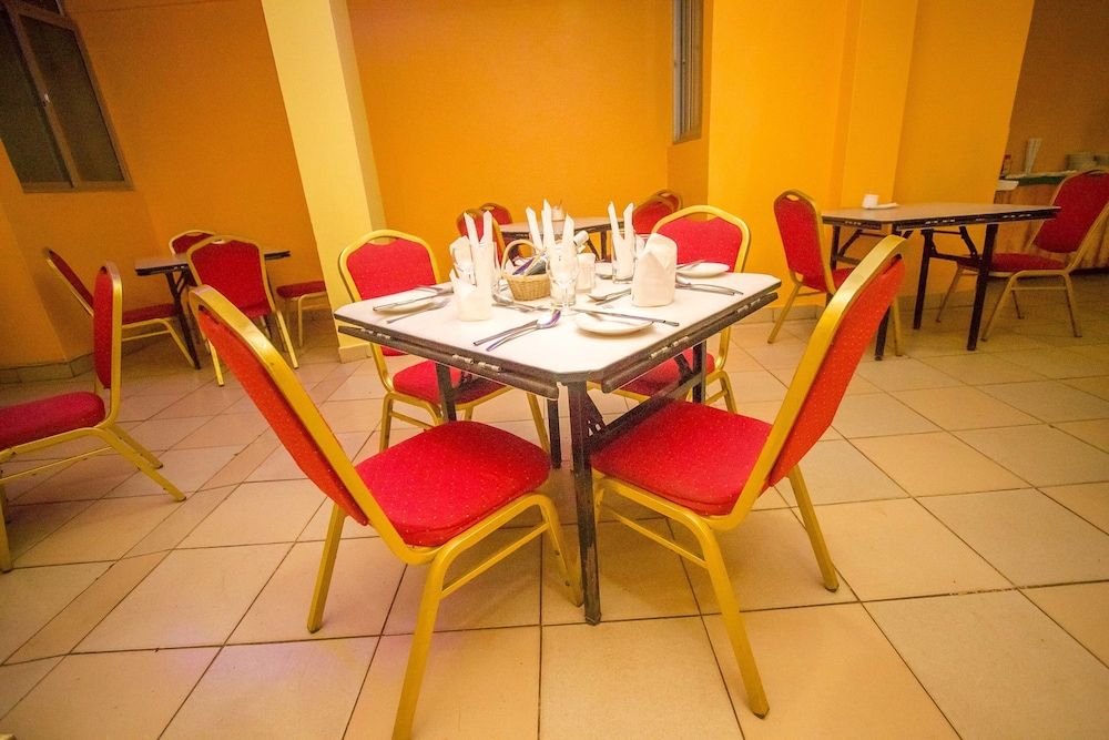 Eland Safari Hotel Nyeri 19/26