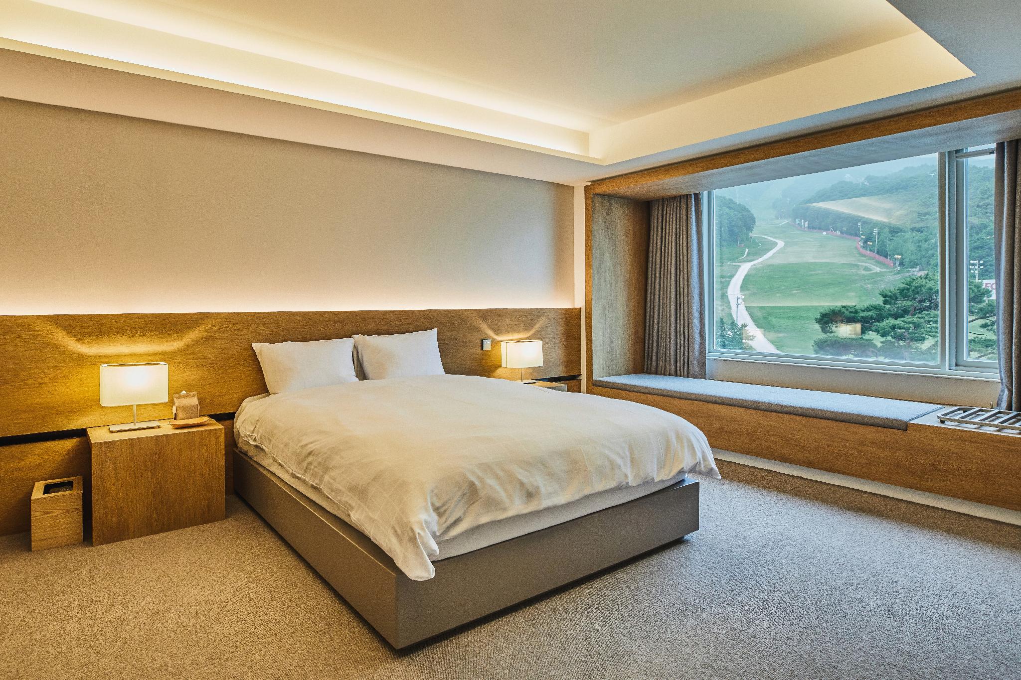 Water, Superior, Double Bed