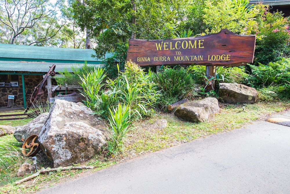 BINNA BURRA MOUNTAIN LODGE 6/50