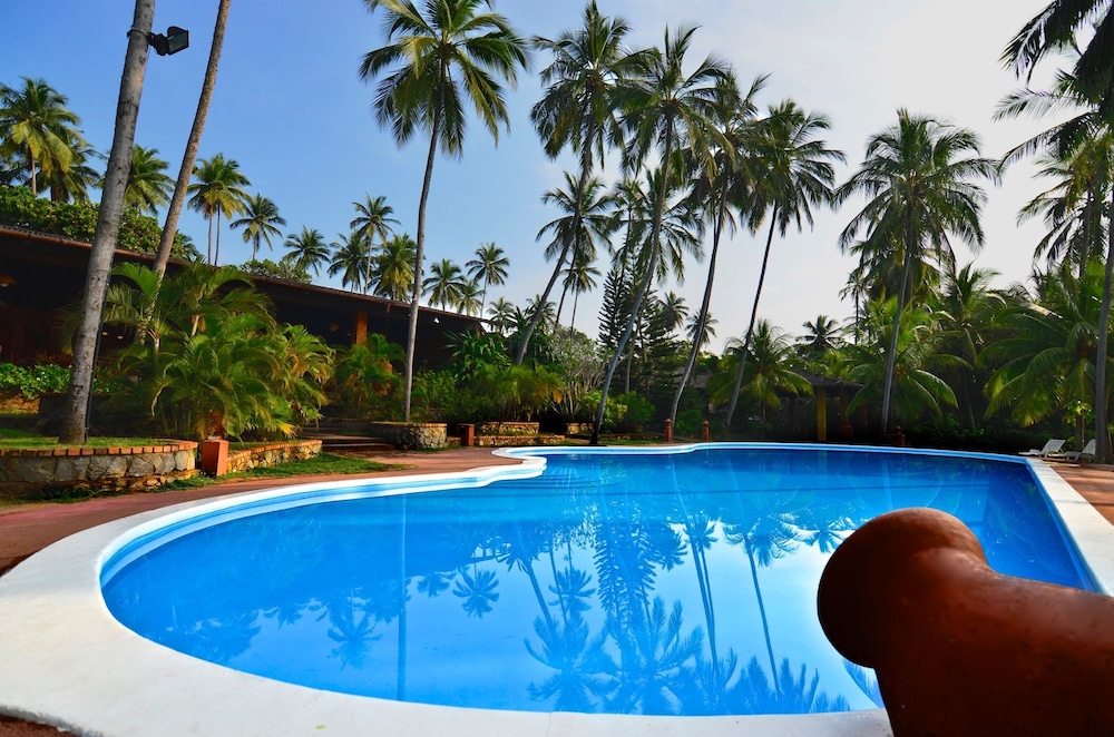 Eva Lanka Hotel 3/58