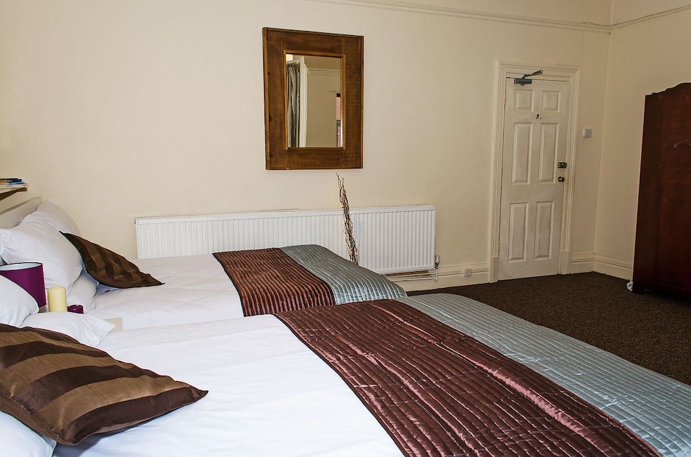 Campbell S Guest House 19/50