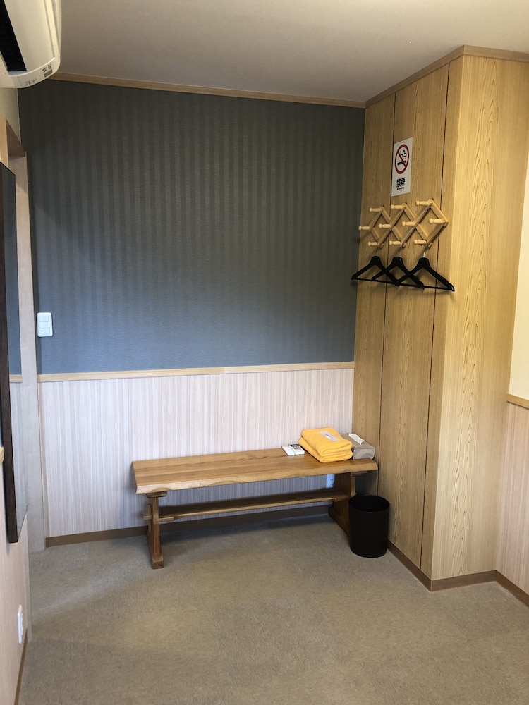 Guesthouse Orange Cabin 33/57
