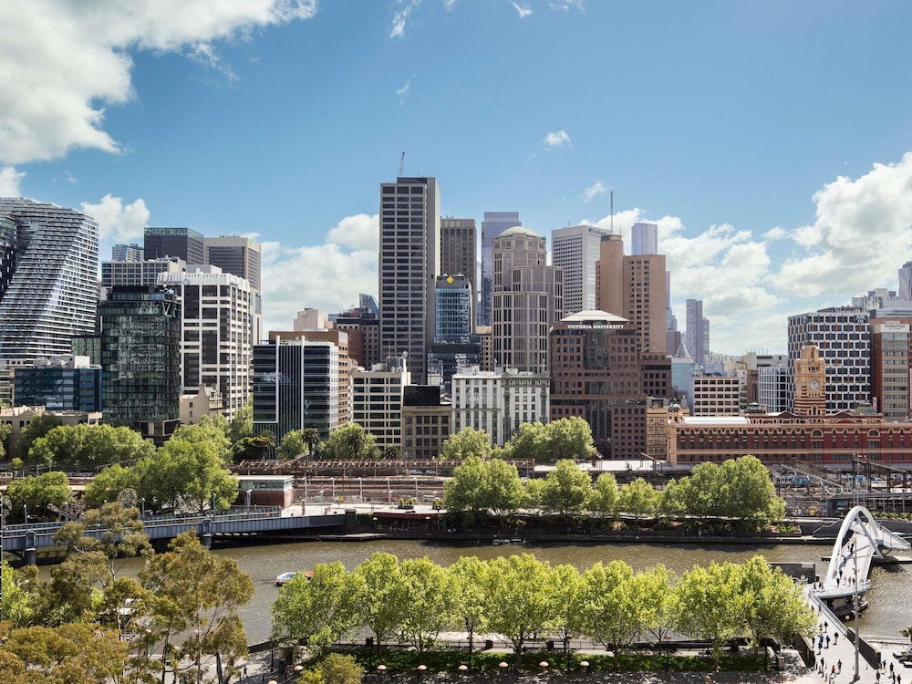 Mercure Melbourne Southbank 47/50