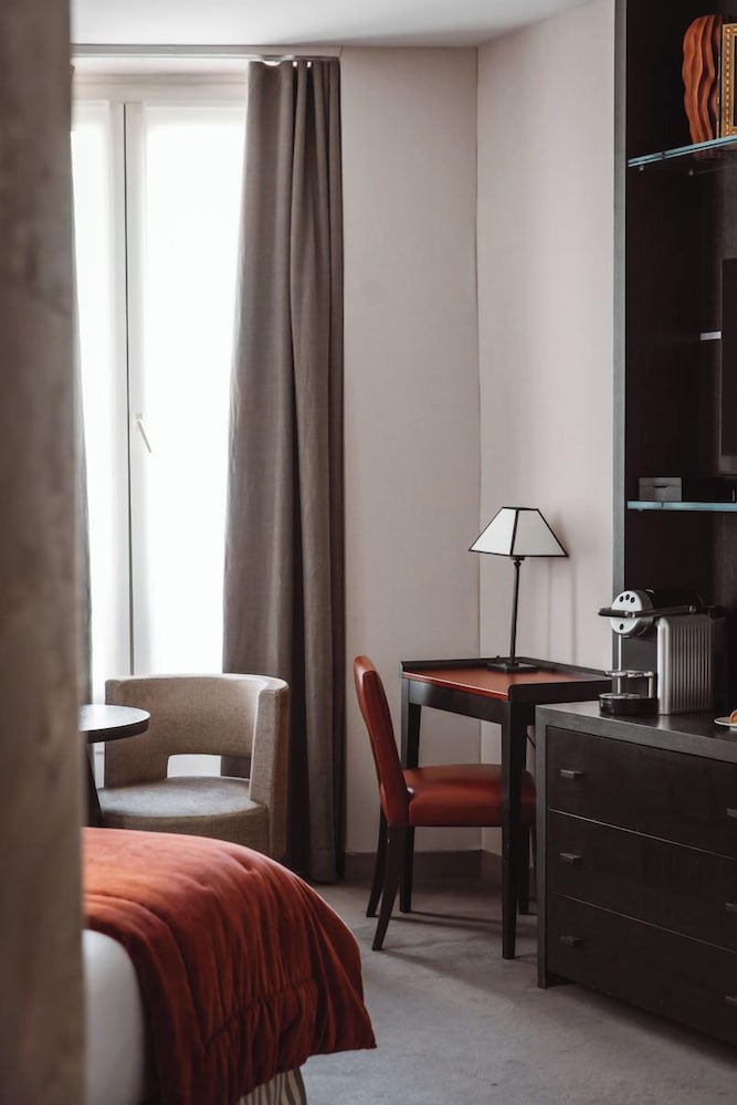 Hotel France D antin Opera 43/55