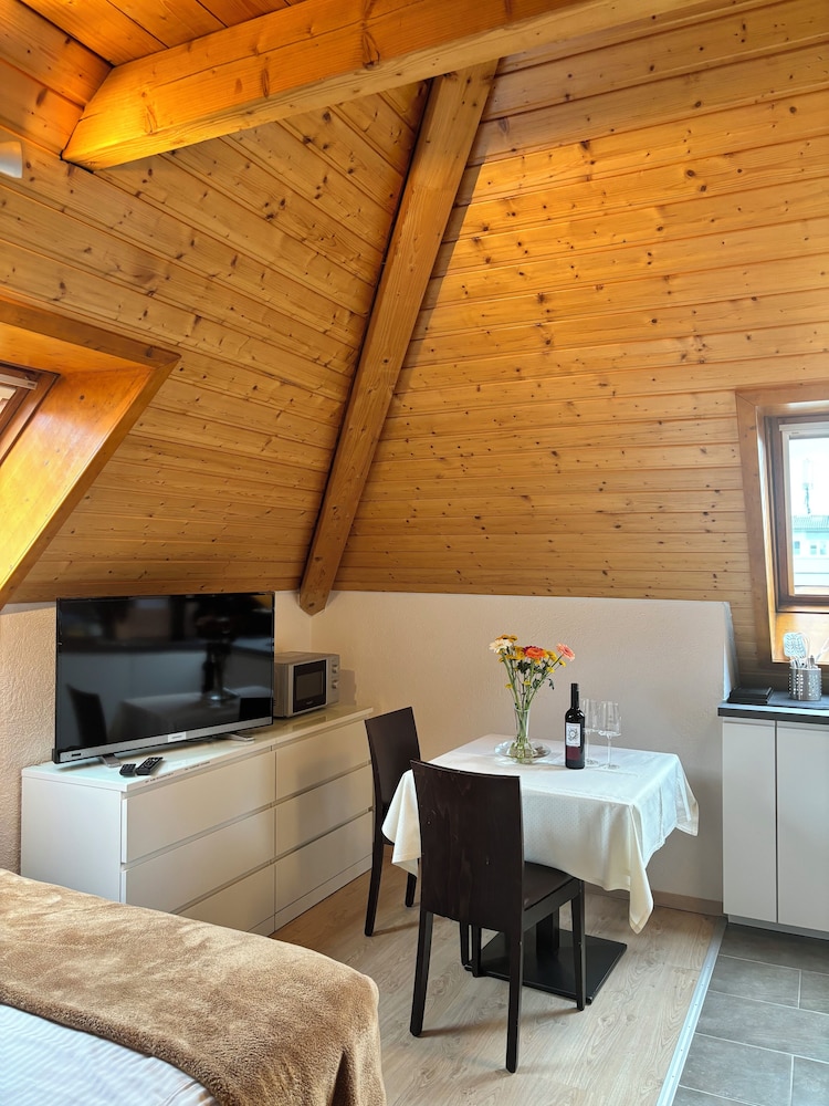 Hotel-Restaurant Zum Reussenstein 7/50