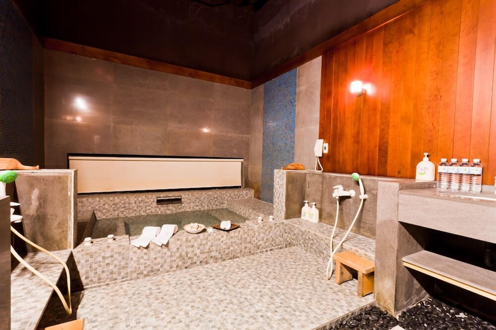 The Loft Seaside Suites 43/72