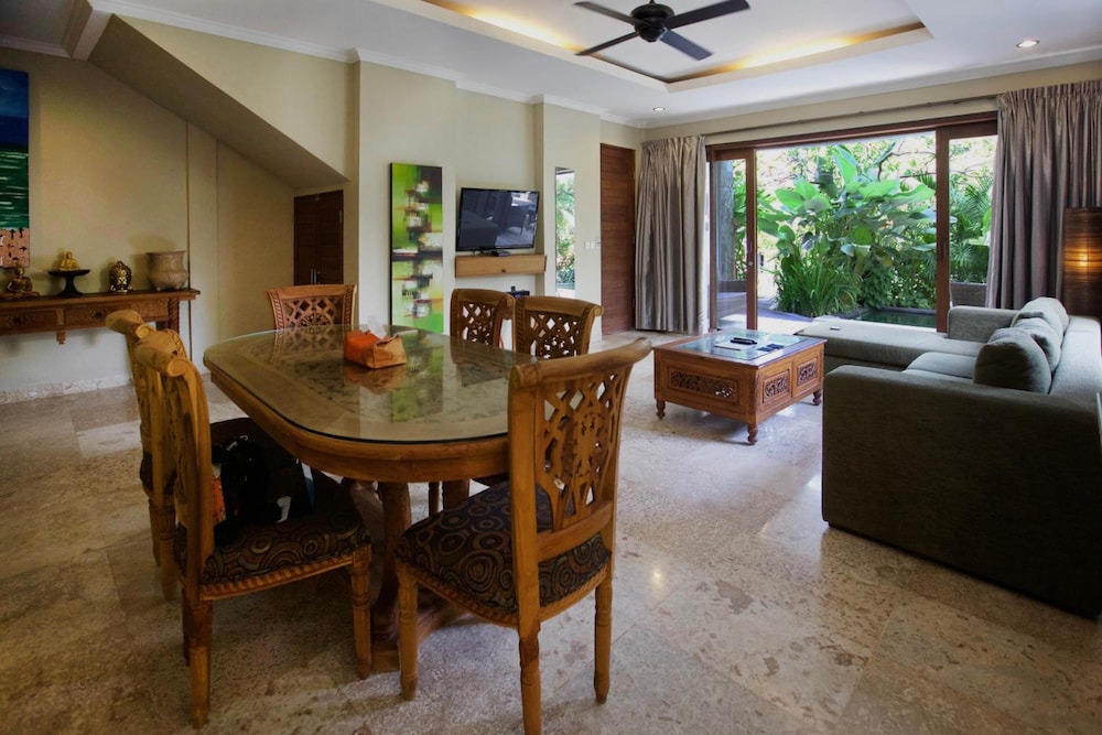 Bayshore Villas Candi Dasa 38/50