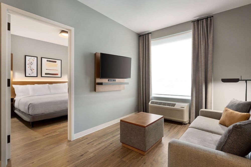Hawthorn Extended Stay by Wyndham Mount Laurel / Moorestown 38/57
