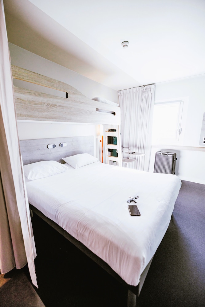 Ibis Budget Luxembourg Aeroport 14/49