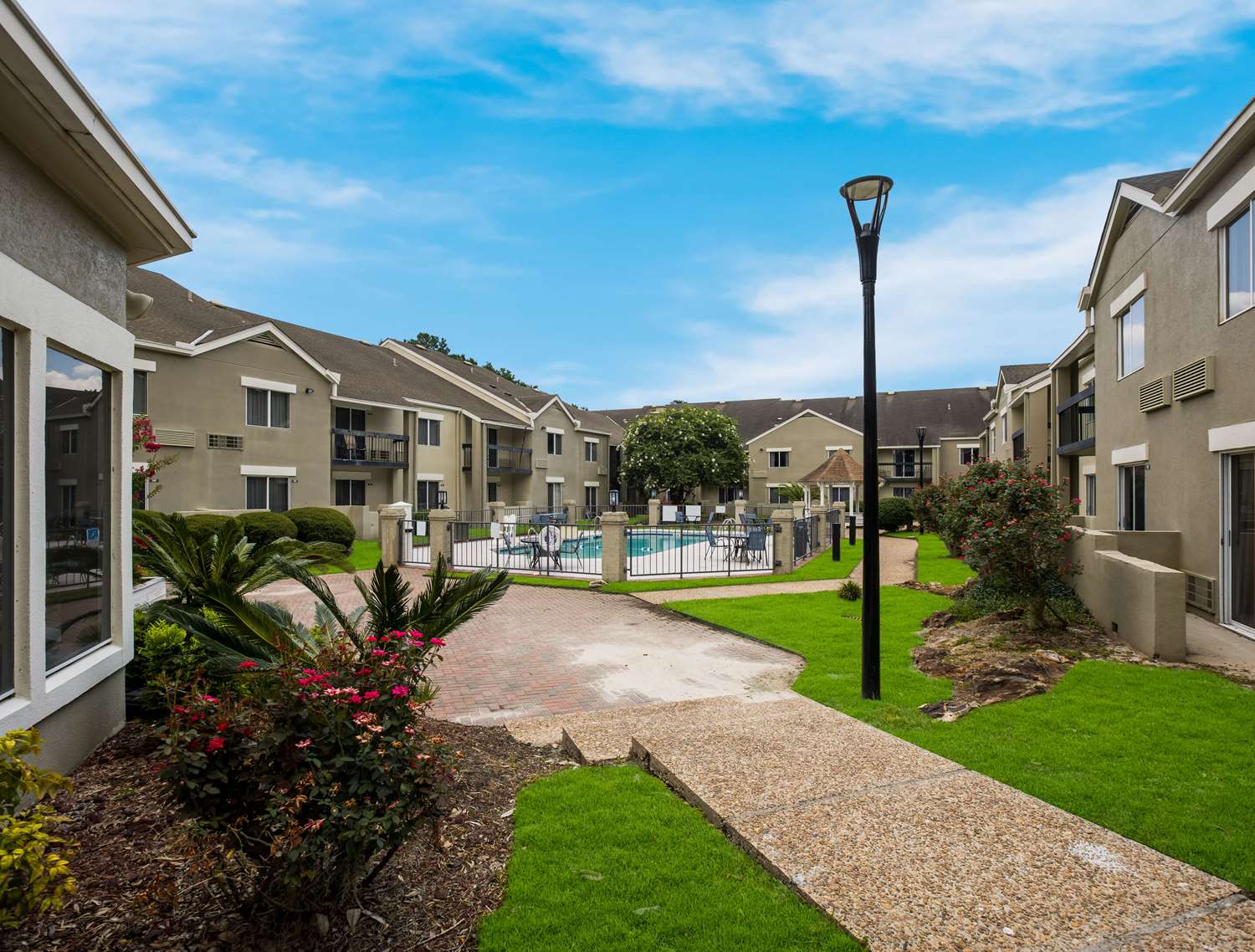 MainStay Suites Savannah Midtown 40/40