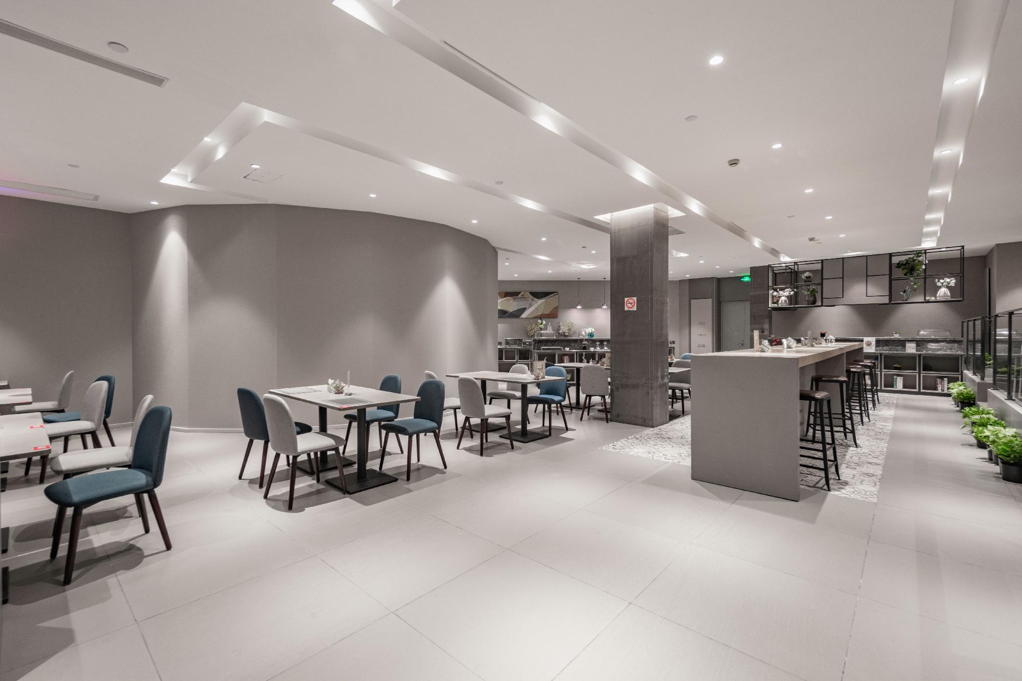 Homeinn Selected (Shanghai Jiading Bole Road) 26/32