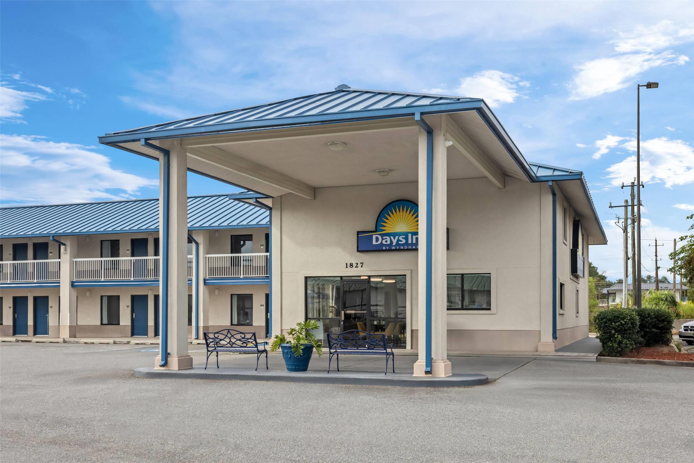 Days Inn by Wyndham Valdosta I-75 7/31