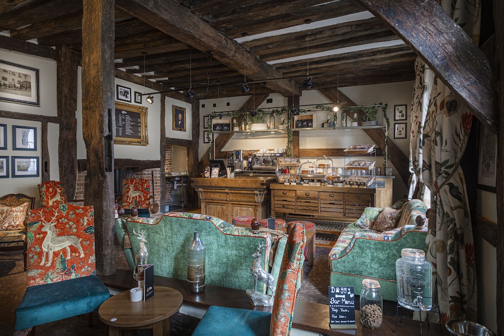 The White Horse Hotel Brasserie 50/59