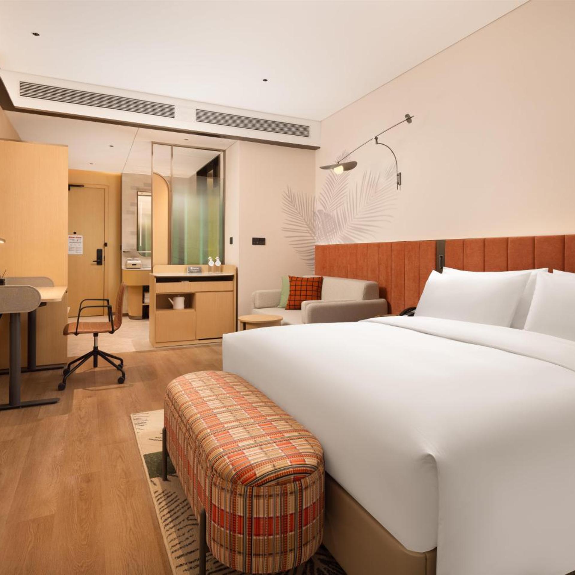 Hilton Garden Inn Jinghe County 19/52
