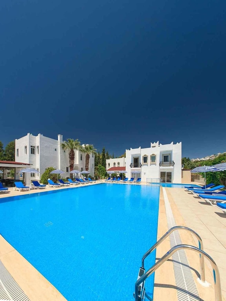 Bitez Kassandra Hotel 3/38