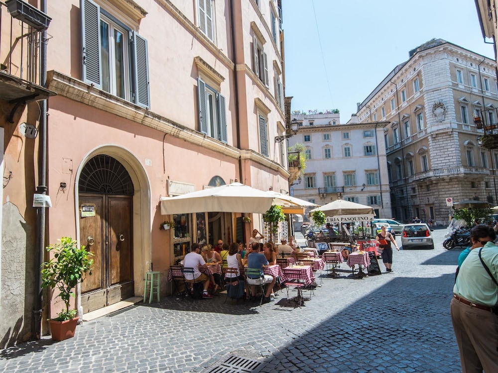 RSH Piazza Navona Charming Apartment 2 14/22