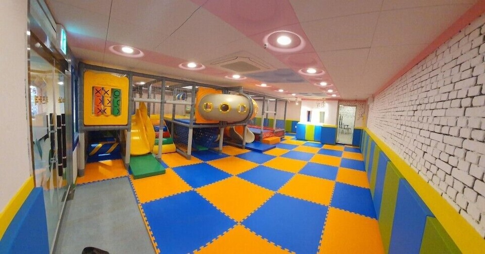 Casaloma Hotel 44/50