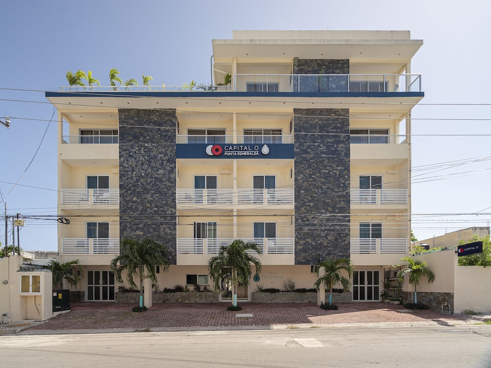 Hotel Punta Esmeralda 1/44