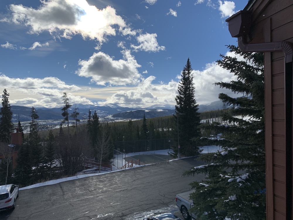 Swan Mountain Resort 47/62