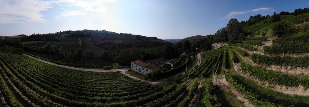 Agriturismo Marcarini 27/39