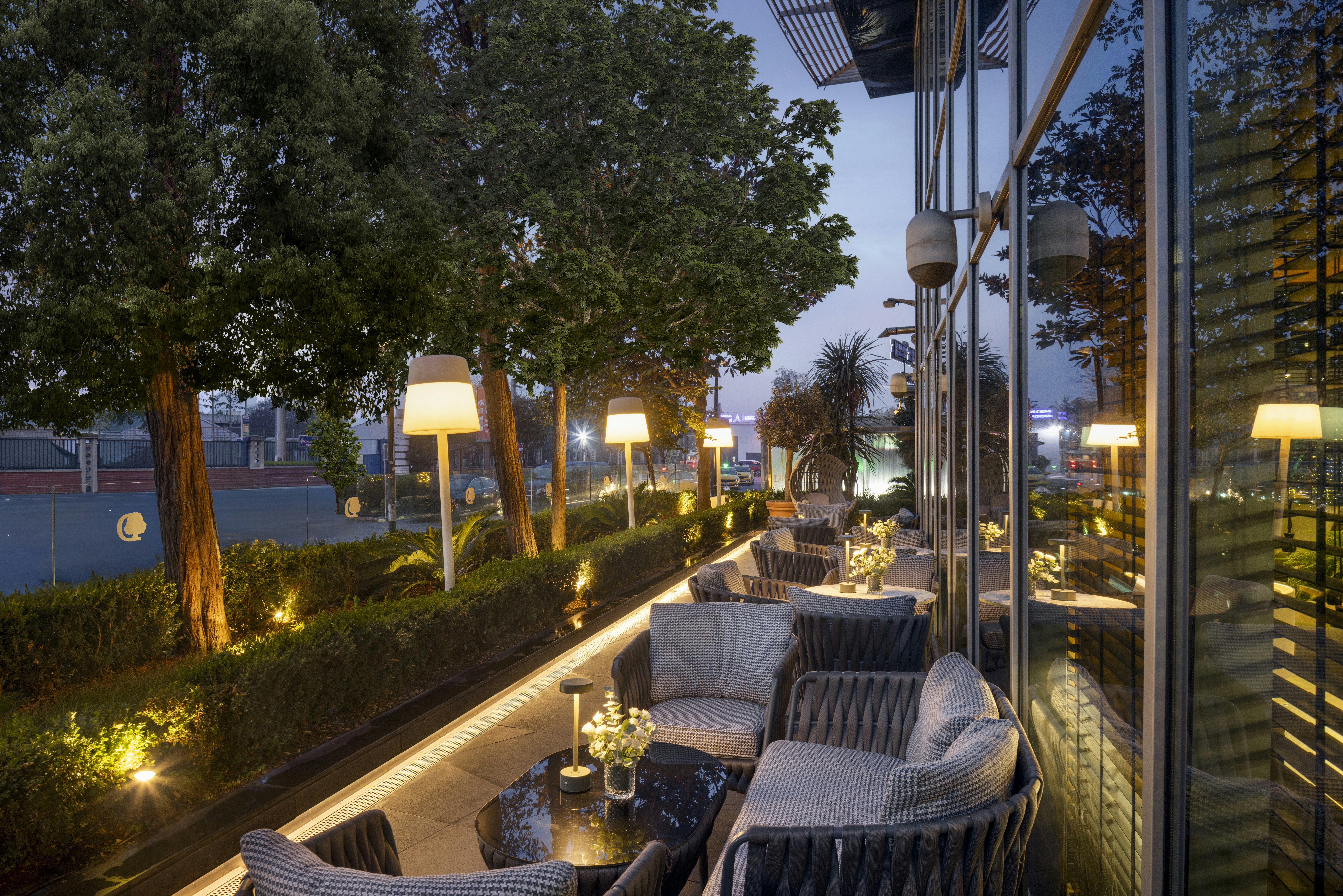 Doubletree By Hilton Hotel Istanbul - Moda 89/90