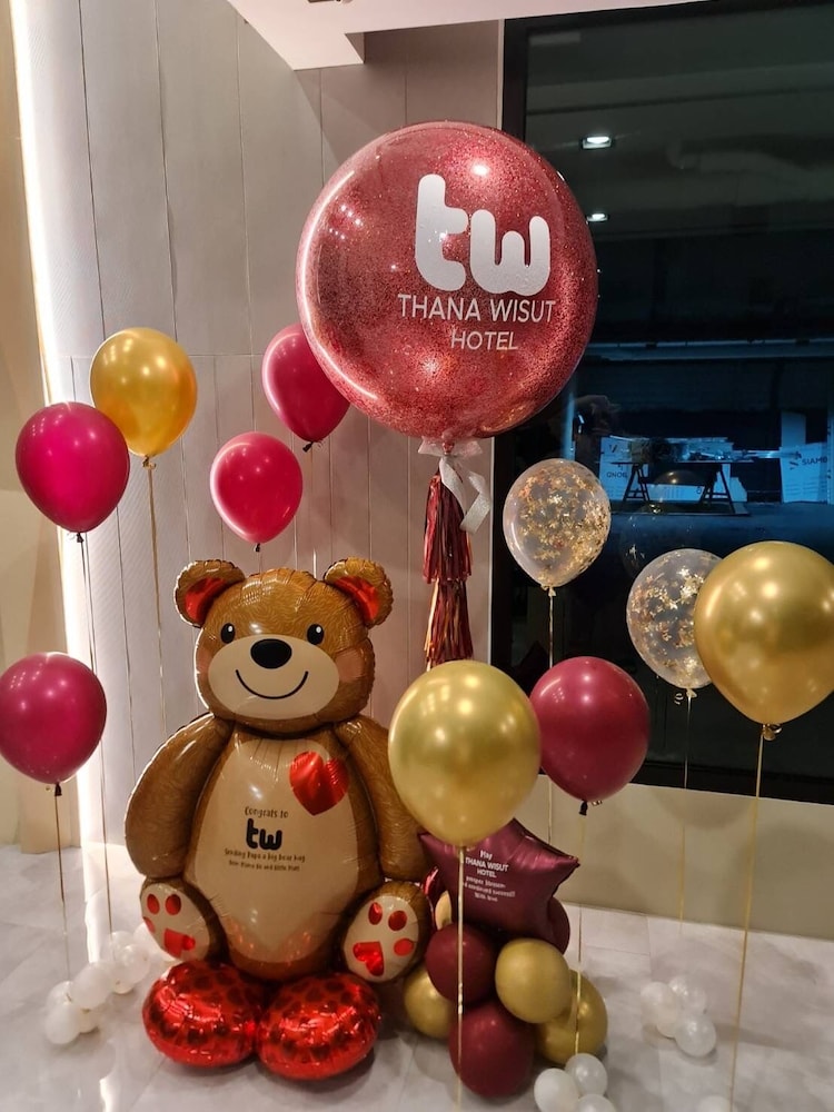 Thana Wisut Hotel photo4