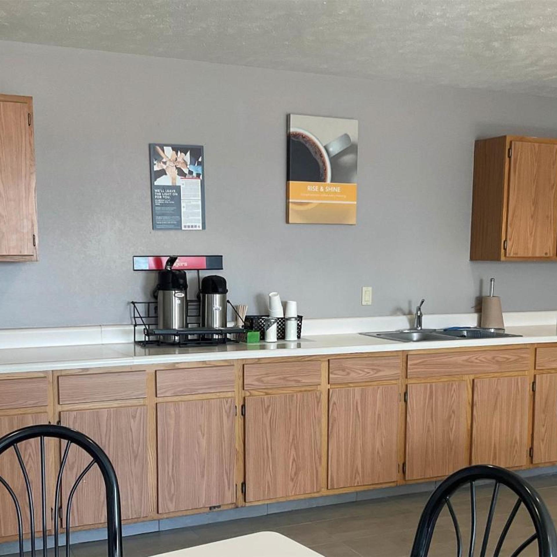 Motel6 Omaha, NE - IAT West 8/38