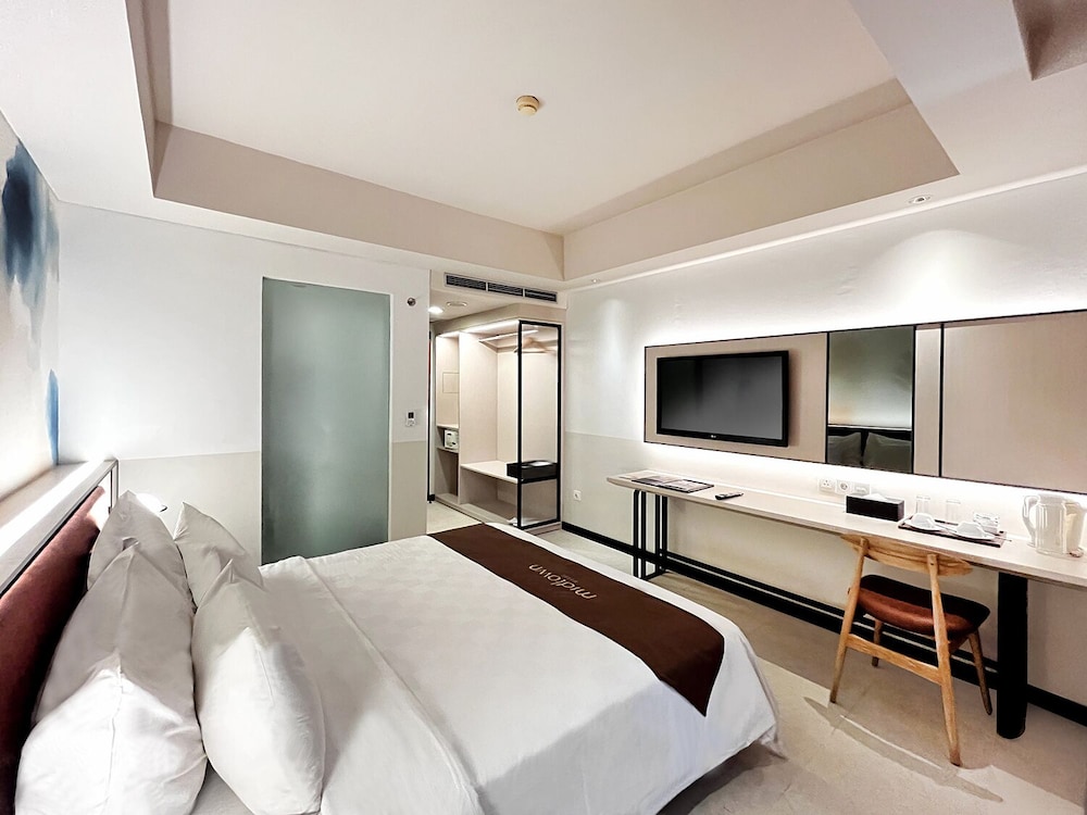 Splendid, Style, King Bed