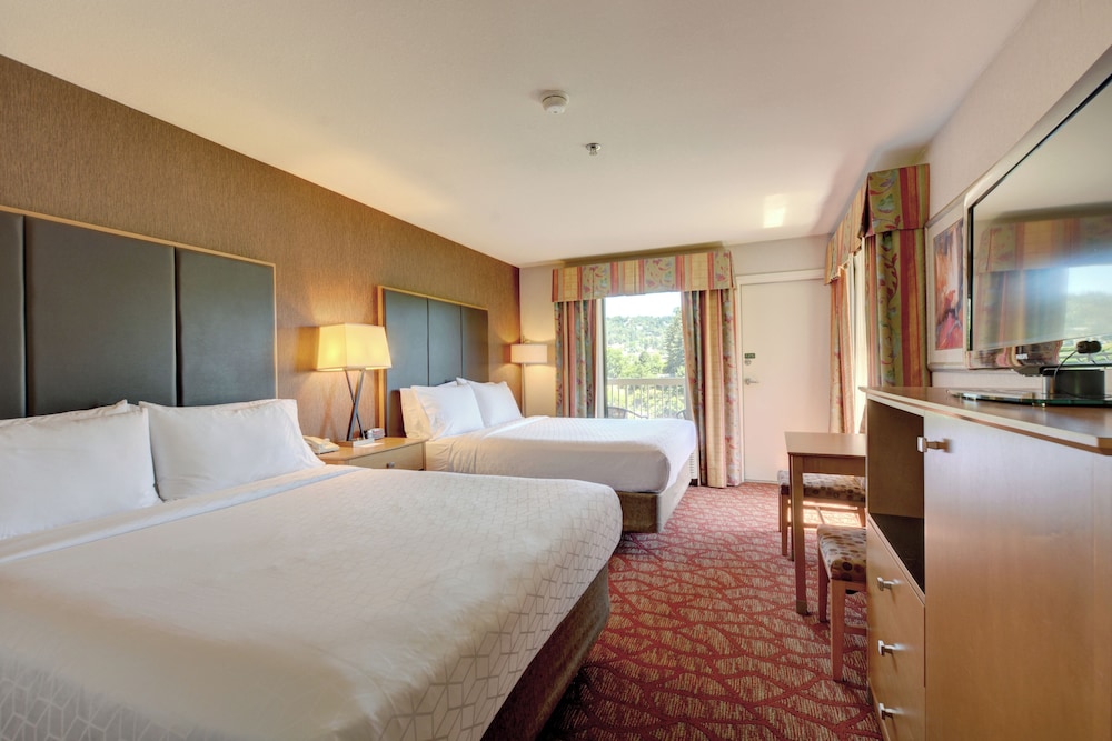 Holiday Inn Express Roseburg 28/69