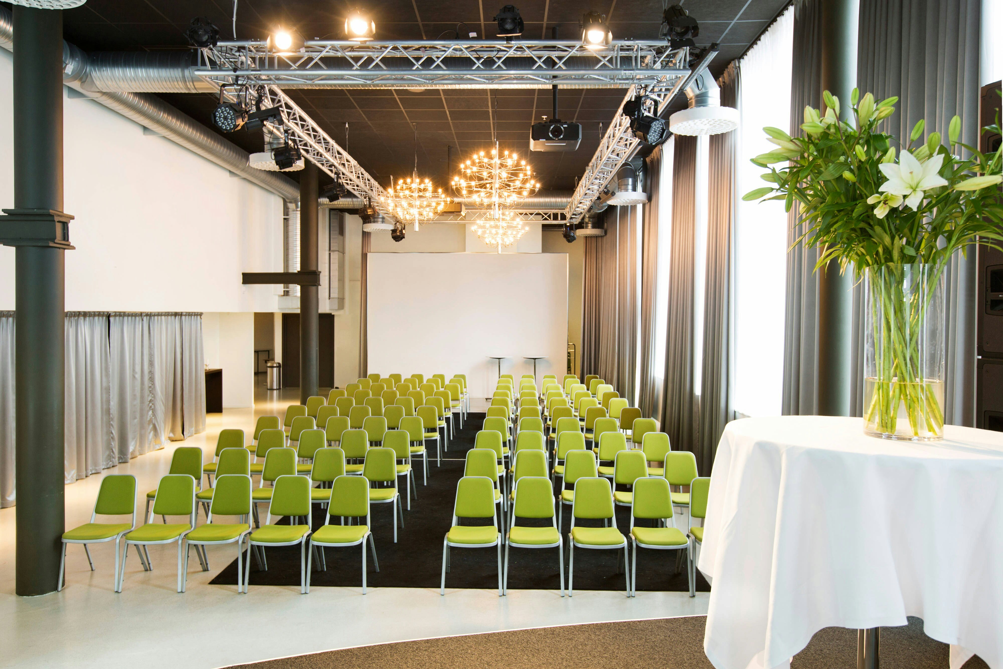 Courtyard By Marriott Stockholm 36/53