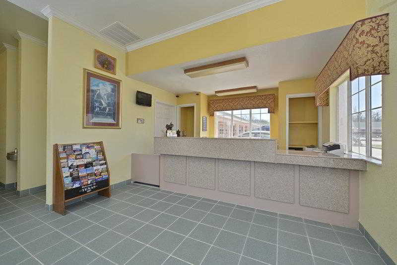 Best Western Gun Barrel City Inn 7/27