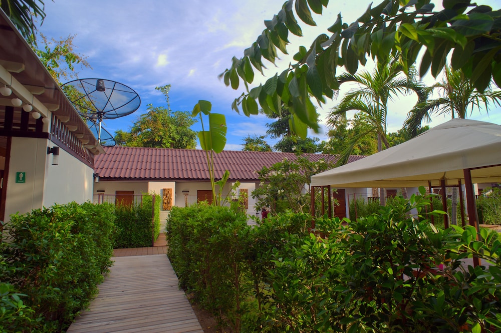 At Samui Haus 40/50
