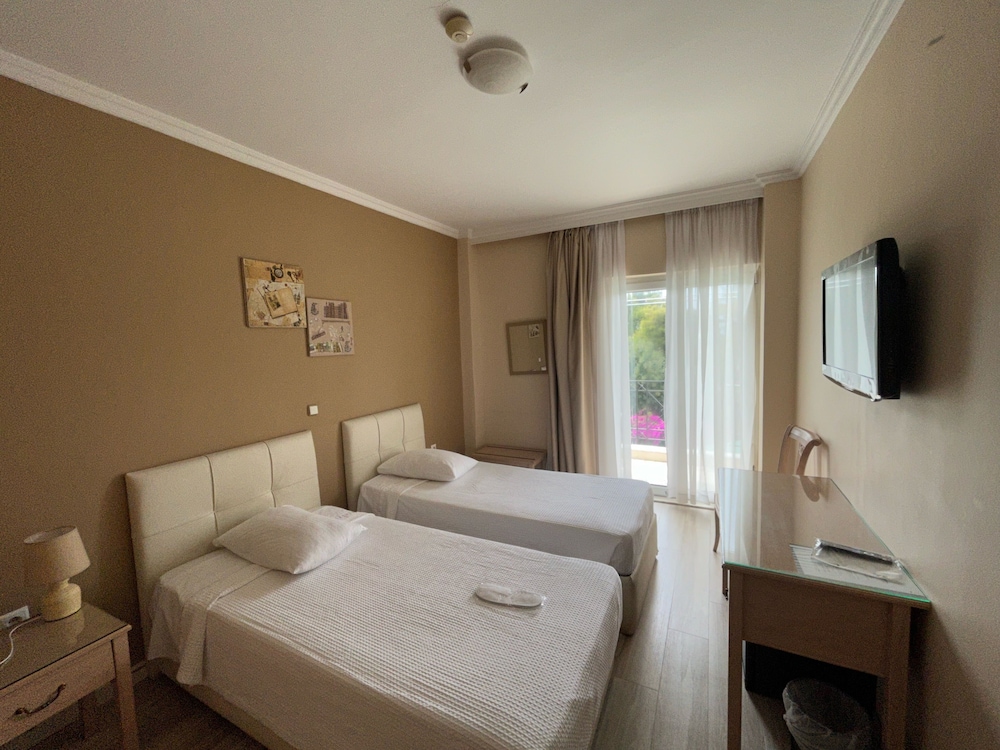 London Hotel 15/55