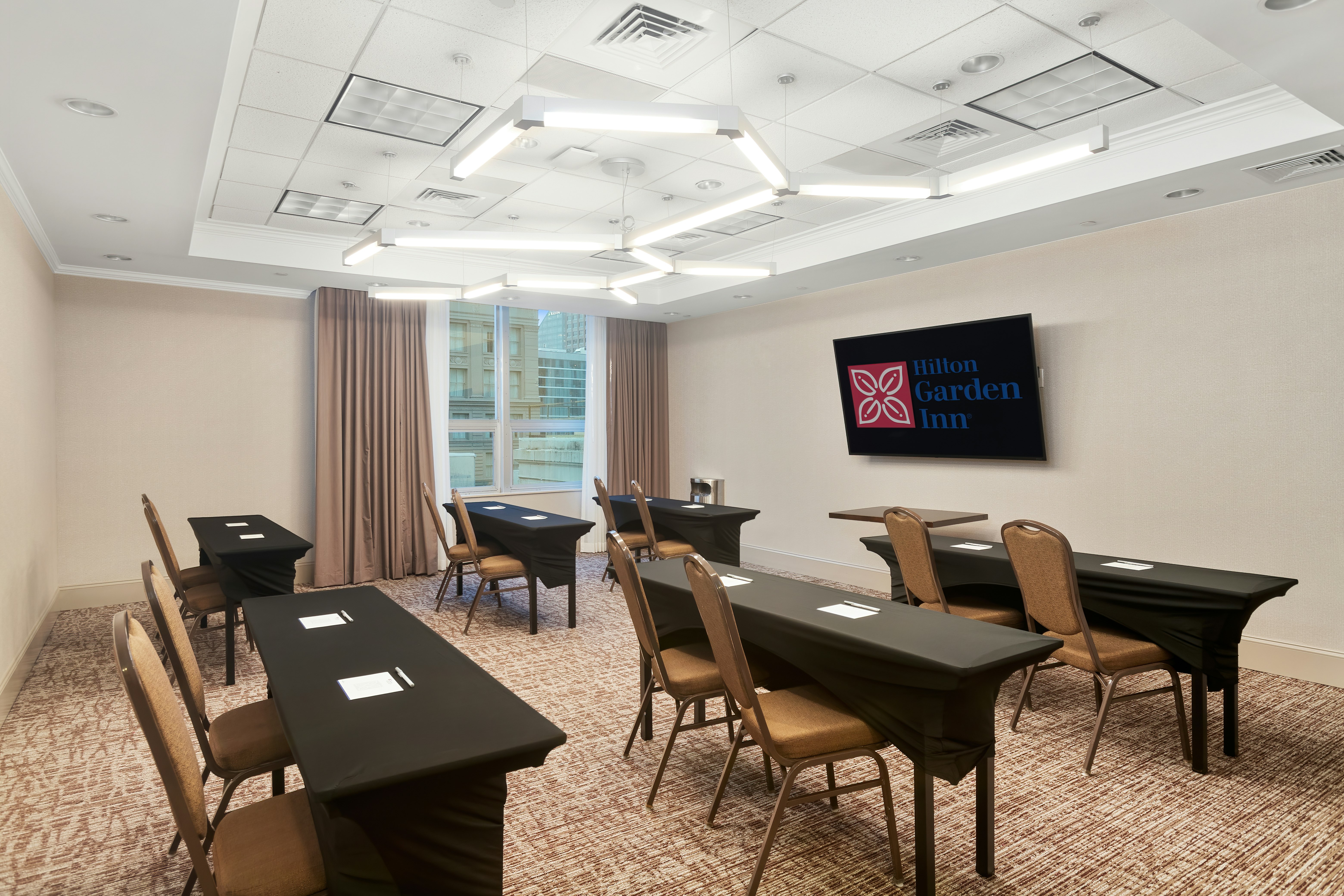 Hilton Garden Inn New Orleans French Quarter/CBD 60/68
