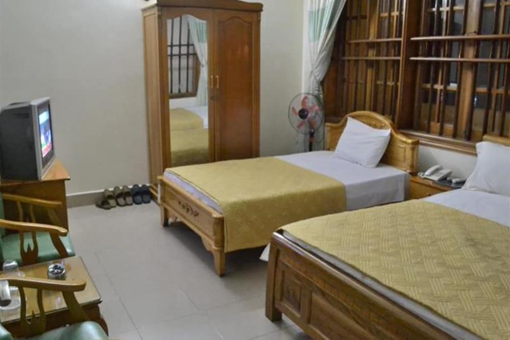 Hoang Ngoc Hotel 11/23