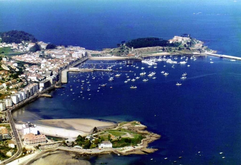 Bahia Bayona Hotel 15/20