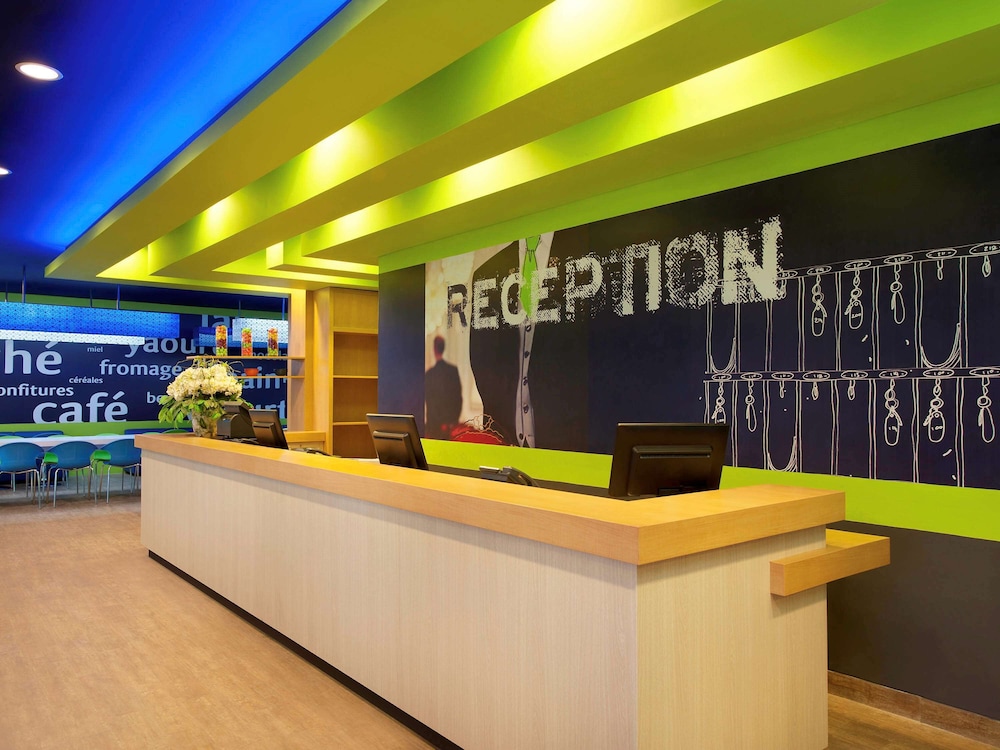 Mercure Jakarta Grogol 6/56