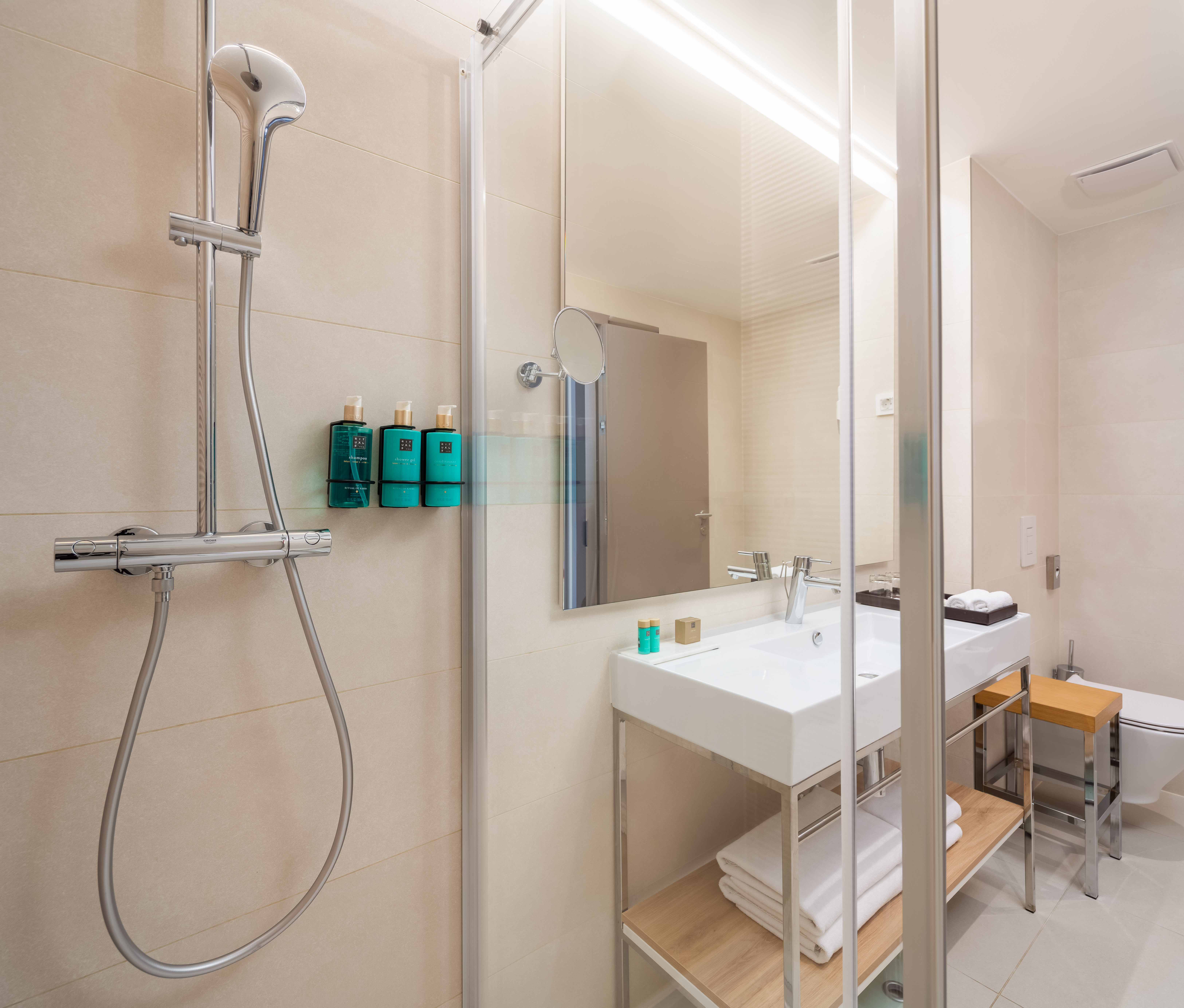 Luxury, Double Bed, Aminess Laurel Khalani Hotel 7/8