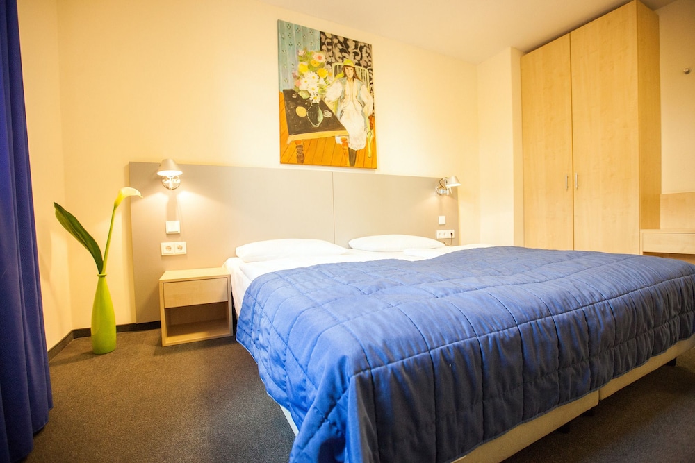 Hotel Munchner Hof 37/70