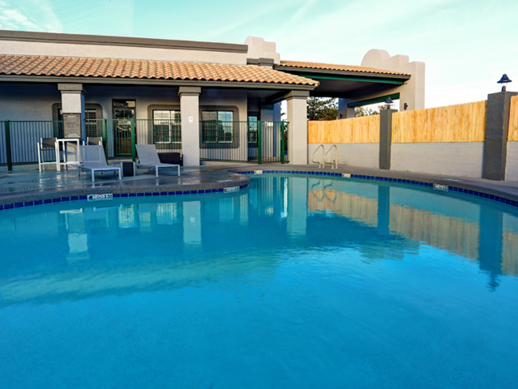 GreenTree Inn Prescott Valley, AZ 3/27