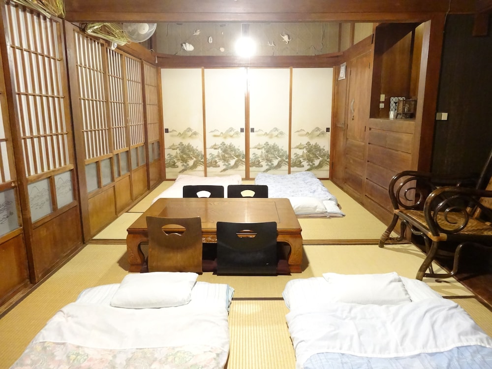 Goyah-So Guesthouse 42/72