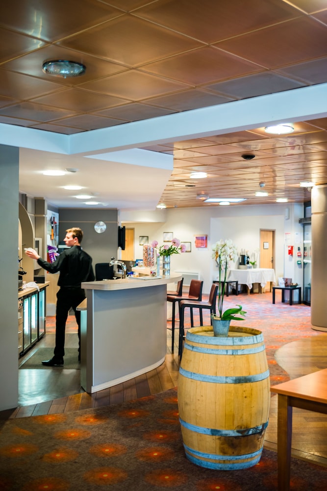 lobby