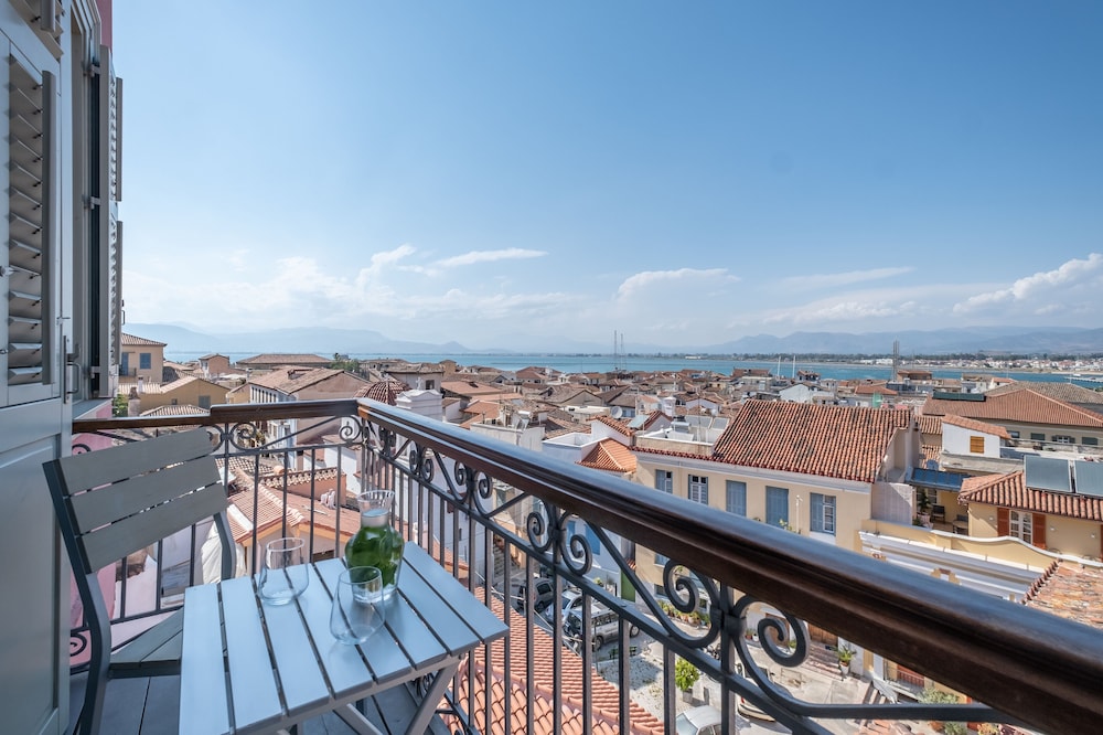 Grand Sarai Nafplio 5/75