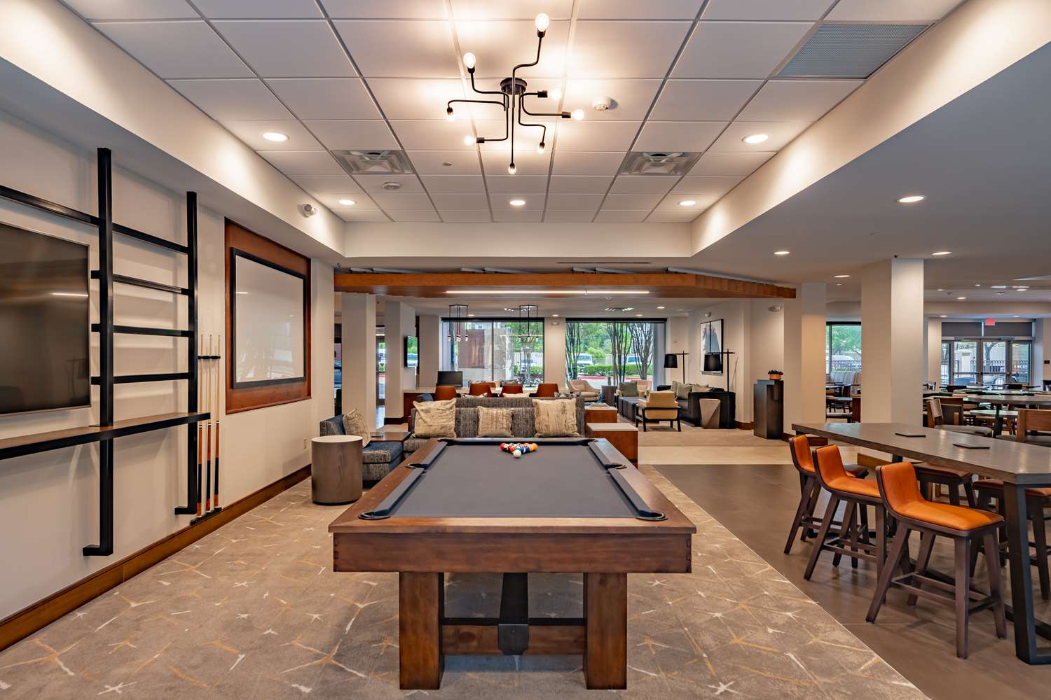 restaurant cafeteria